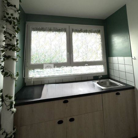 Appartement T1 Bron à louer - Photo 3