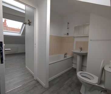 Appartement 1 pièce 17,45 m2 / RUE ADOLPHE réf G668-7 - Photo 1