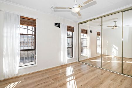 1/22 Gobur Court, Meadow Heights VIC 3048 - Photo 2
