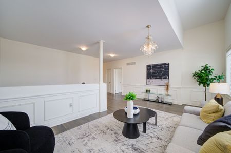 For Lease - 21 Planet Street, Richmond Hill, Ontario - Photo 5