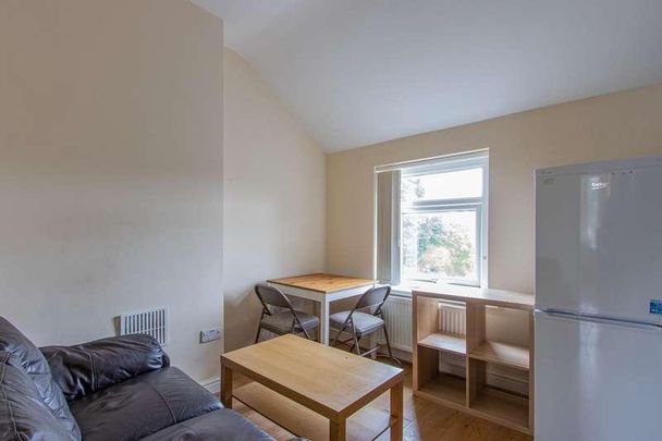 Colum Road, Cathays, CF10 - Photo 1