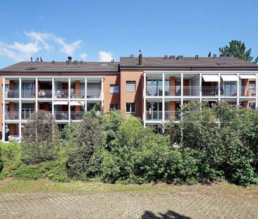 Dachwohnung mit Cheminée und Miete geschenkt! - Photo 5
