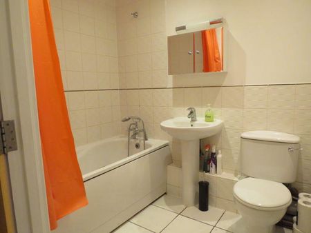 1 bedroom apartment to rent - Photo 4