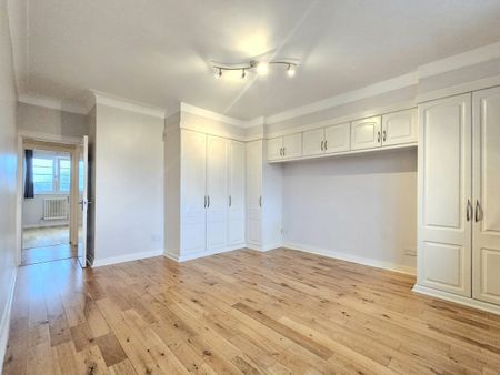 3 Bed Flat, Dorchester Court, SE24 - Photo 5