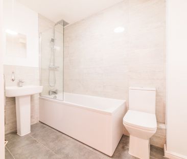 Wyncliffle Gardens, Pontprennau - Photo 3