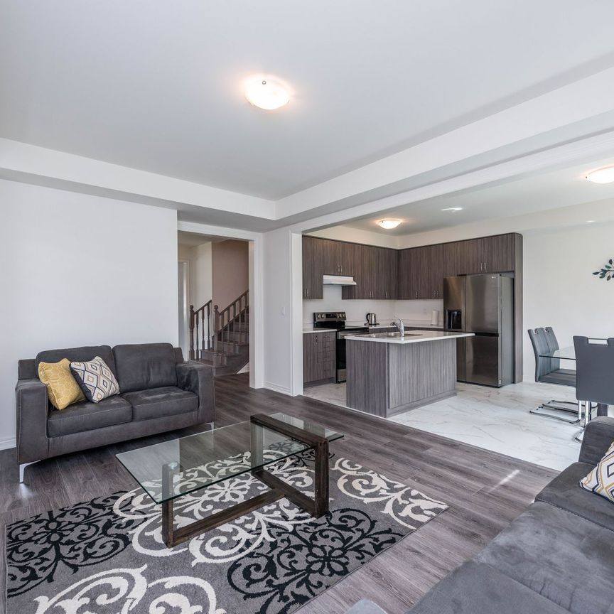 For Lease - 43 Silver Meadow Gardens, Hamilton, Ontario - Photo 1