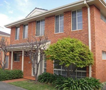 Unit 10/68 Fewster Road, Hampton. - Photo 2