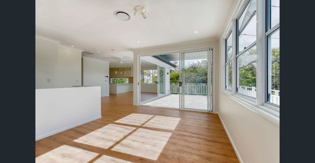 Hamptons Style Family Home - Photo 1