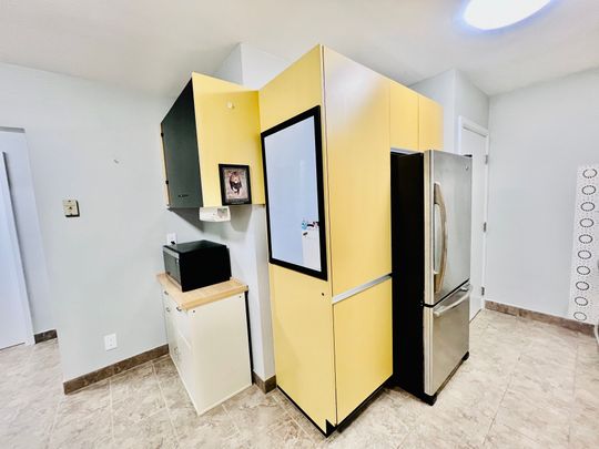 For Lease - 34 Stanley Avenue, Kitchener, Ontario - Photo 1