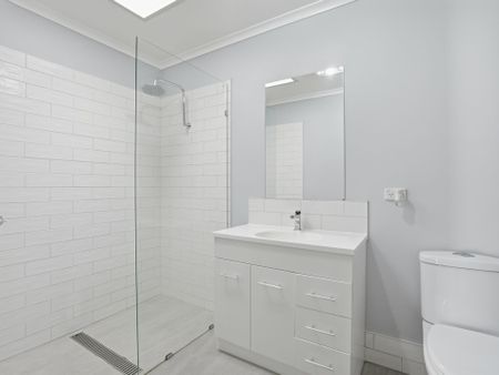 Ideal Location in Riverside - Photo 5