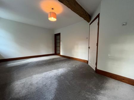 2 bedroom apartment to rent - Photo 2