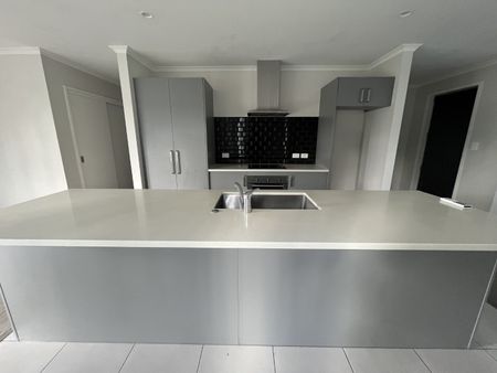 311 Victoria Street West, Pukekohe - Photo 3