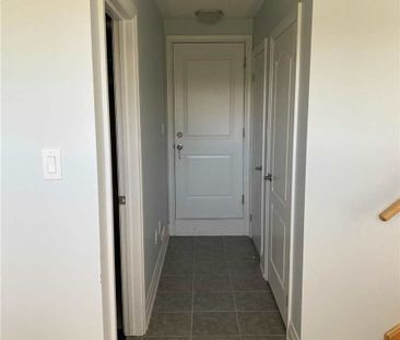 For Lease - 8 Mcclarys Way, Markham, Ontario - Photo 3