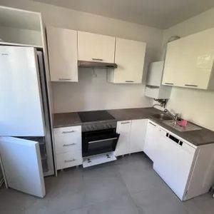 Helle und ruhige 3 Zimmer Neubauwohnung nähe U4 Station Ober St. Veit - Photo 1