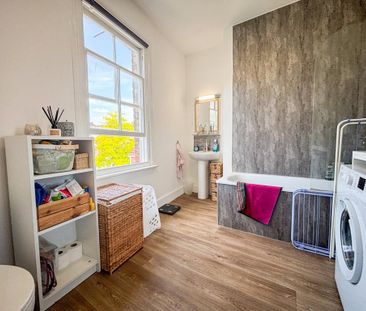 2 bedroom maisonette to rent - Photo 3