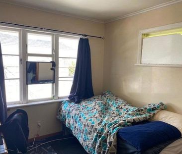 Central Hutt Location - Photo 6