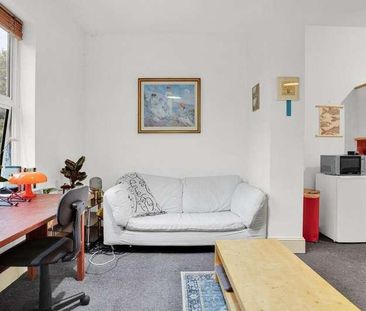 Camden Road, Islington, N7 - Photo 3