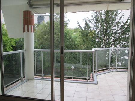 Location Appartement 4 pièces 94m² ORLEANS 45100 - Photo 5