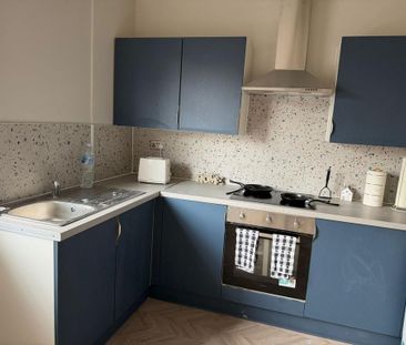 1 bedroom in a house share to rent - Photo 6