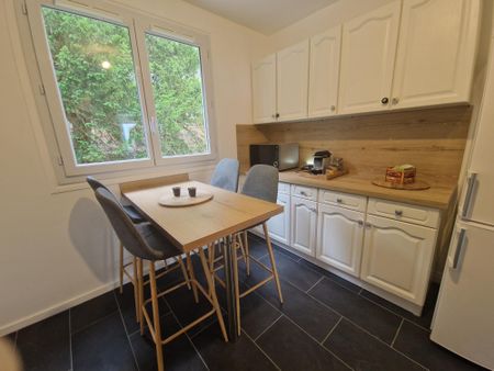 Location Appartement 5 pièces 116m² LE HAVRE 76600 - Photo 4