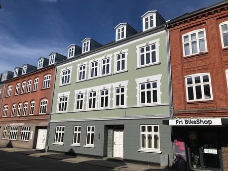 Vejle - Centrum, lys 2-3vær m balkon - Foto 4