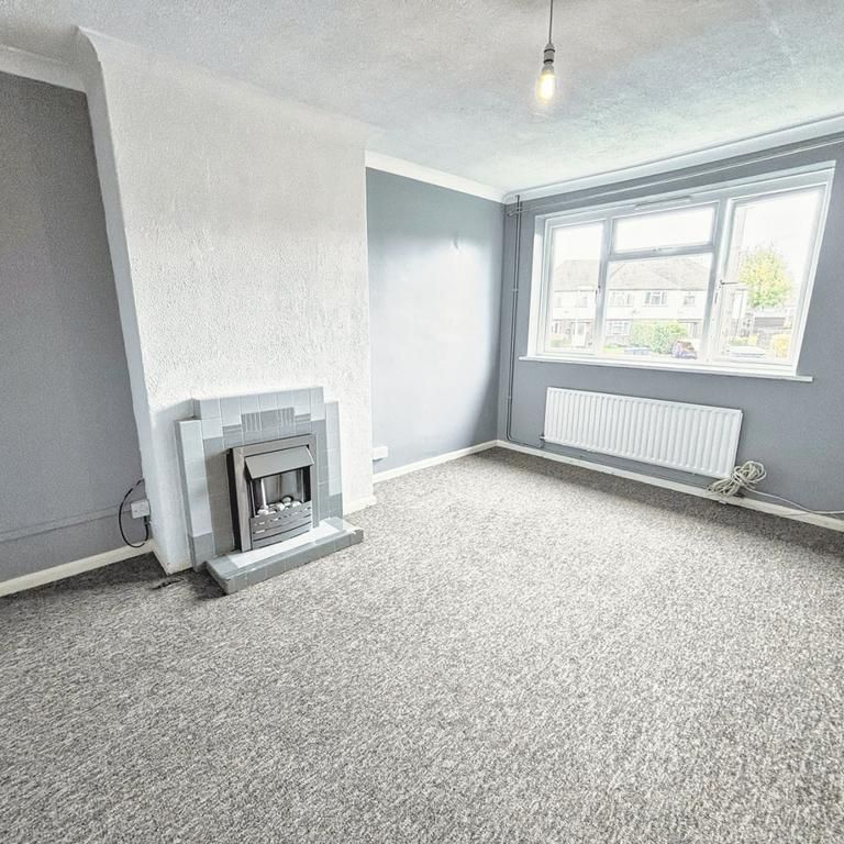 3 bedroom maisonette to rent - Photo 1