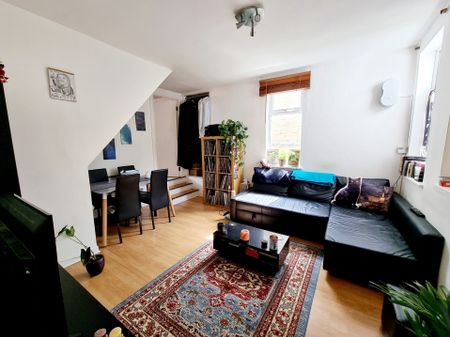 Archway Road, N6 4EJ, Highgate - Photo 2