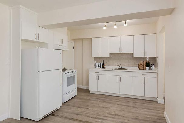 Renovated Suite - 2 Bedroom - Photo 1