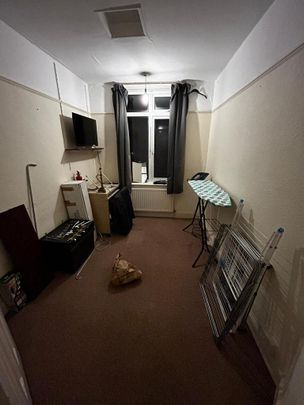 4 bedroom house to rent - Photo 1