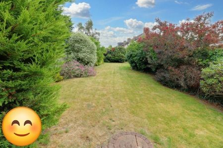 Room in a Shared House, Crownfield Avenue, IG2 - Photo 5