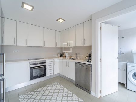 Excellent 3 Bedroom apartment for rent in Godella / Rocafort, Valencia - Photo 3