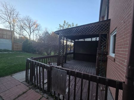 For Lease - 20 Mill Street, Markham, Ontario - Photo 4