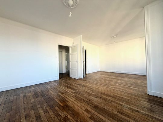 Location Appartement 4 pièces 110m² BREST 29200 - Photo 1