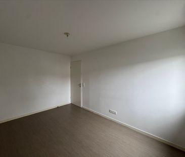 Location Appartement 2 pièces 39m² - Photo 3