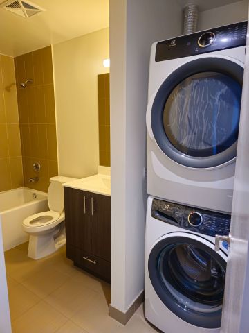 For Lease - 255 Village Green Square Unit# 2005, Toronto, Ontario - Photo 4