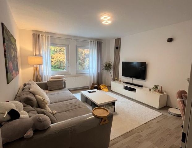 Nachmieter für 2-Zimmer Wohnung mit Balkon gesucht! - Photo 1