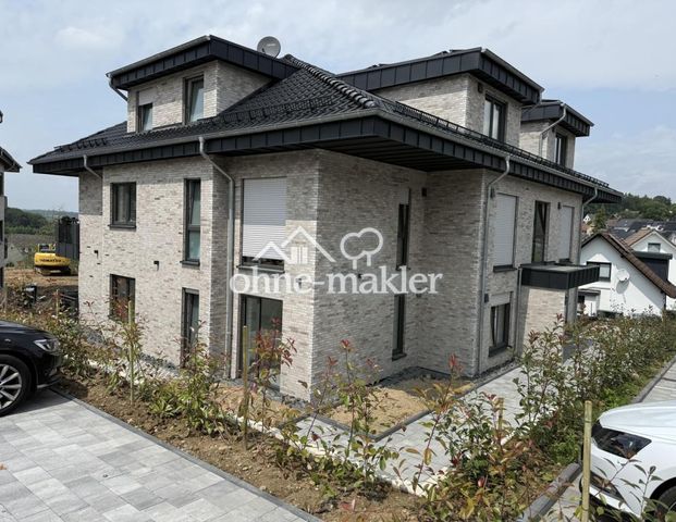 ** Wohlfühl-Wohnung im 1. OG – moderne Ausstattung inklusive!** - Foto 1