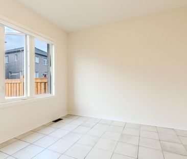 For Lease - 83 Great Falls Boulevard, Hamilton, Ontario - Photo 4