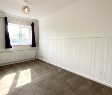 Carron Crescent, York - Photo 3