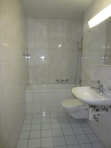 4 Zimmer, 97 m², 2. Stock - Photo 2