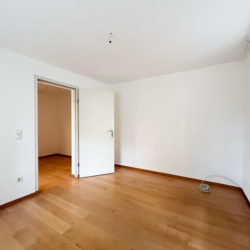 Attraktive Wohnung mit Garten und zusätzlichem Büro| SALZBURG RIEDENBURG - Foto 1