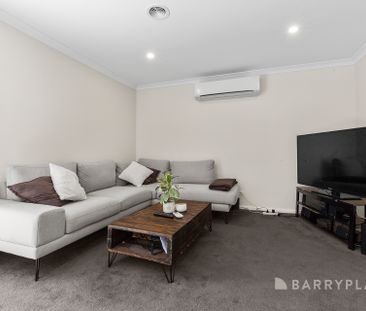 Modern Family Living in Picturesque Cardinia Lakes - Photo 2