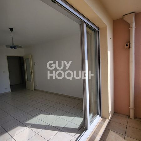 LOCATION d'un appartement de 2 pièces (55 m²) à BELLEVILLE EN BEAUJOLAIS - Photo 3