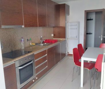 Apartamento T1 luminoso na Rua Henrique de Sousa Reis no Porto - Photo 3