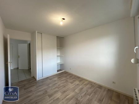 Location Appartement 2 pièces 56m² MERS LES BAINS 80350 - Photo 2