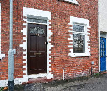 63 Avoniel Road, Belfast, BT5 4SE - Photo 1