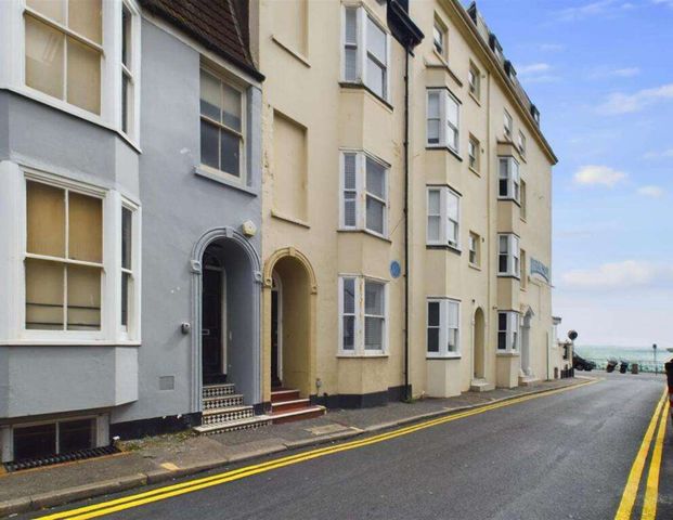 Camelford Street Room 2 on the door - Photo 1