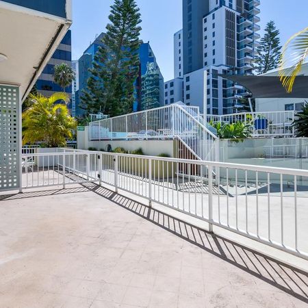 $550 per week / $2,200 Bond - Photo 4