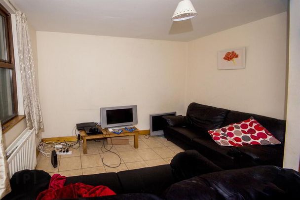 2, 40 Fitzroy Avenue, Belfast, BT7 1HW - Photo 1