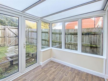 2 bedroom terraced house to rent - Photo 3